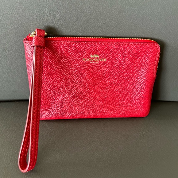 Coach wristlet - Picture 3 of 4